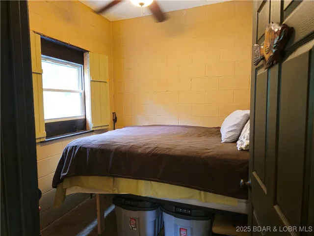 $160,000 | 6908 Coon Club Road, Unit CABIN #3, Versailles, MO 65084