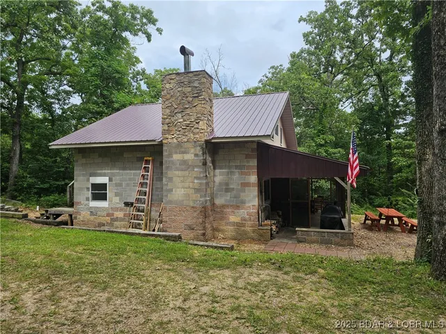 $160,000 | 6908 Coon Club Road, Unit CABIN #3, Versailles, MO 65084