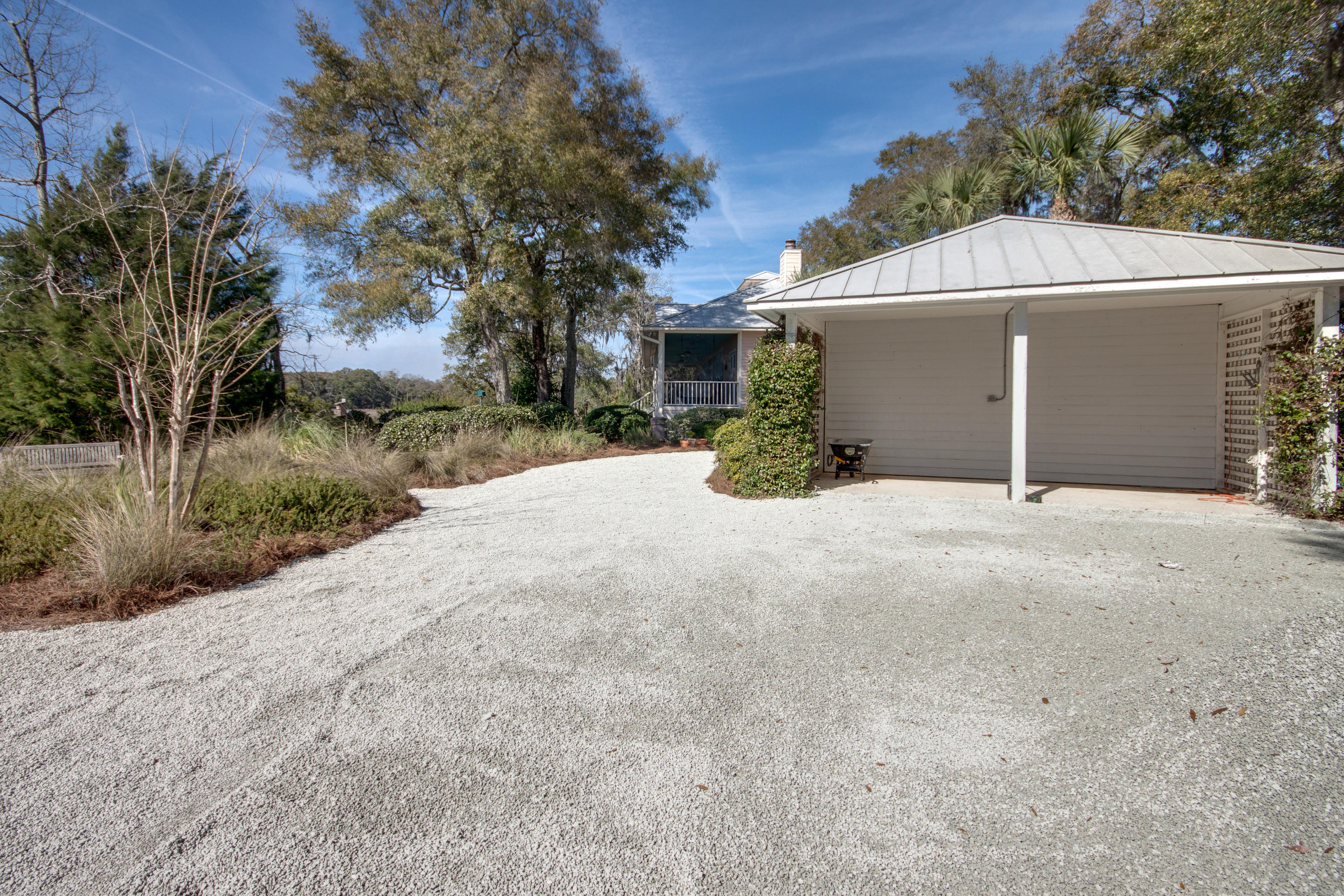 8630 Pope Landing Road Edisto Island, SC 29438 - Photo 4 of 64 ib1603082-1005