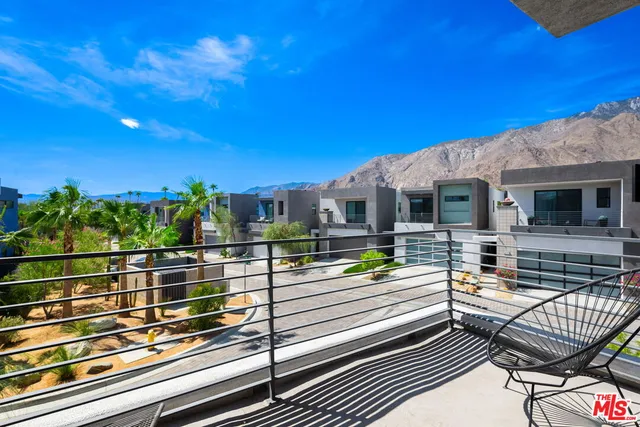 $899,000 | 504 Paragon Loop, Palm Springs, CA 92262
