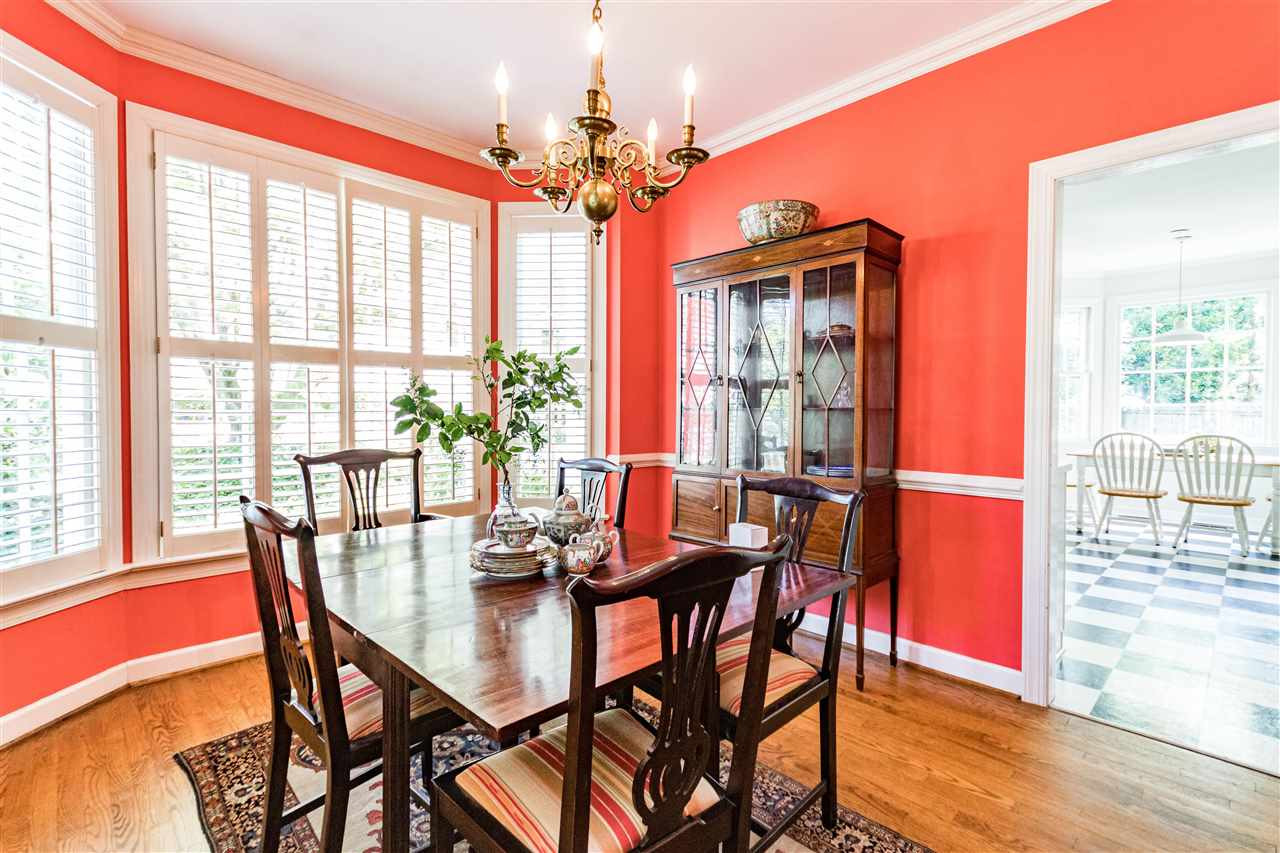 1702 Pineview Street Raleigh, NC 27608 - Photo 7 of 30 Dining Room