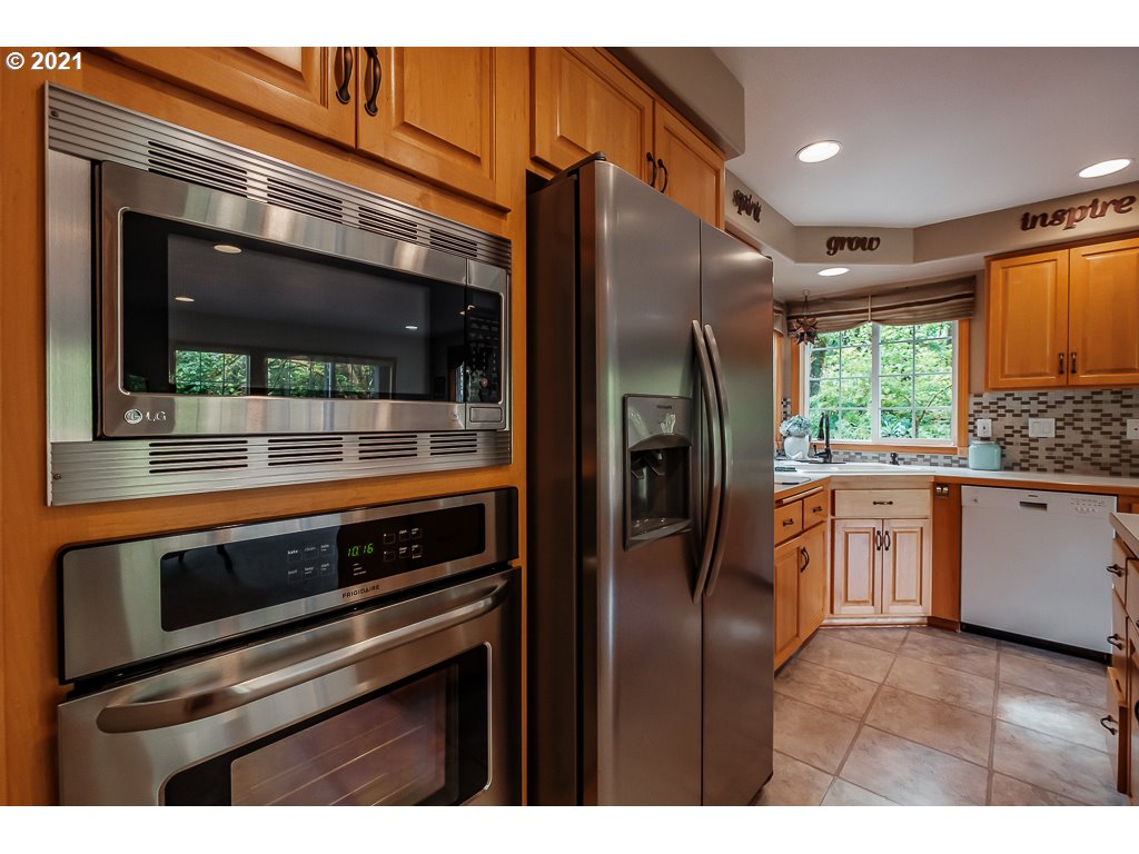 5478 Witzel Road Southeast Salem, OR 97317 - Photo 27 of 32 Gallery Image 27