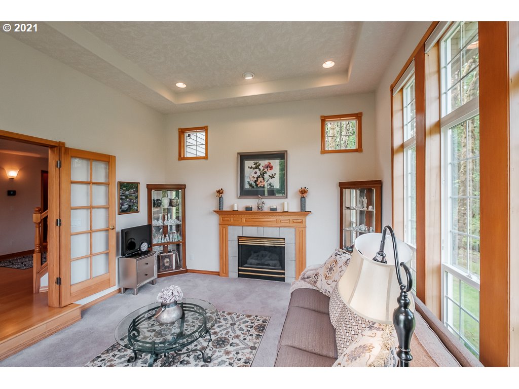 5478 Witzel Road Southeast Salem, OR 97317 - Photo 8 of 32 Gallery Image 8