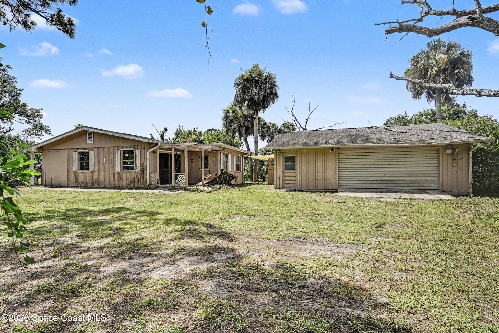 1406 Northeast Tropicana Road Palm Bay, FL 32905 - Photo 22 of 37 025_file_6445