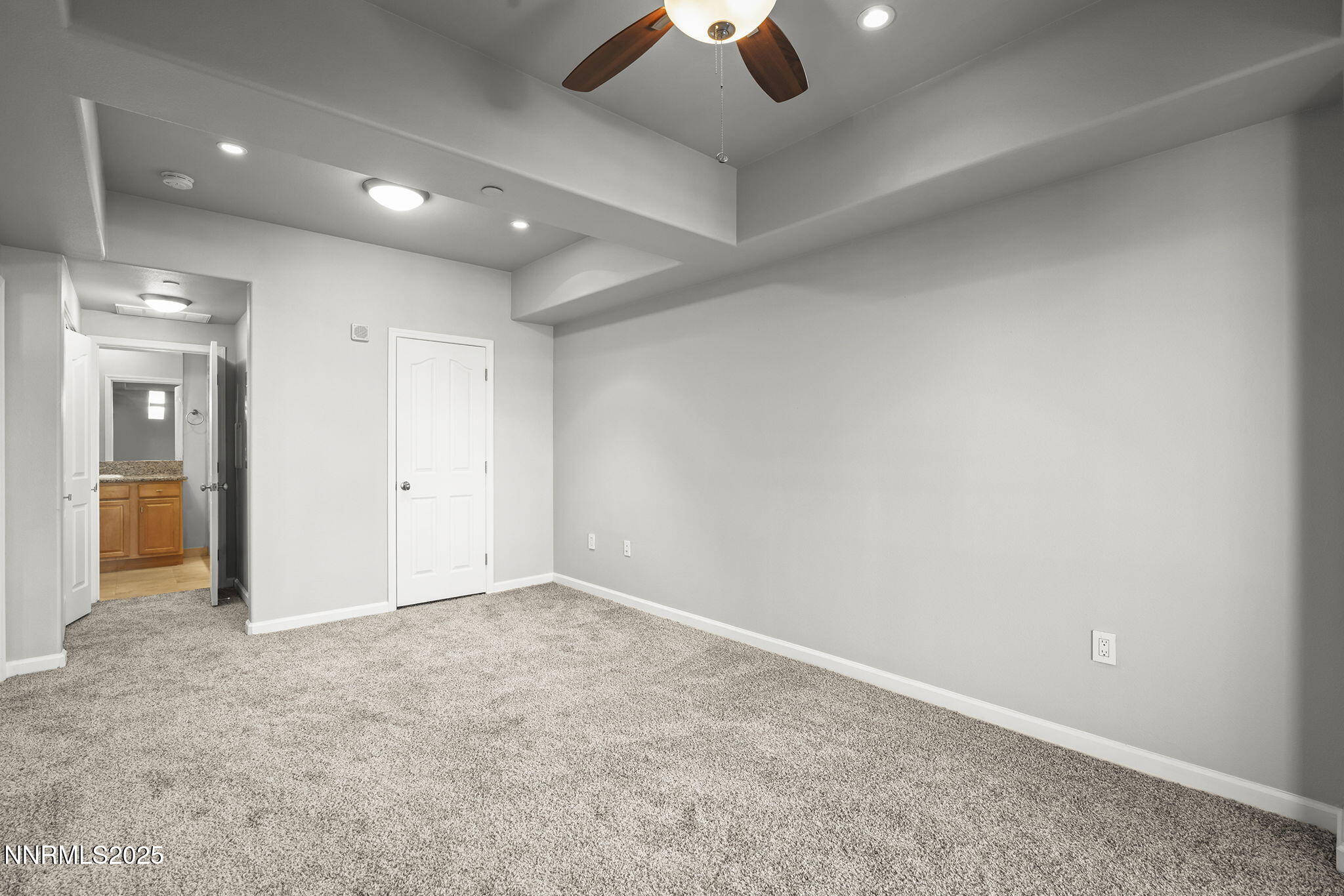 200 West 2nd Street, Unit 502 Reno, NV 89501 - Photo 21 of 35 20-web-or-mls-_DSC0814
