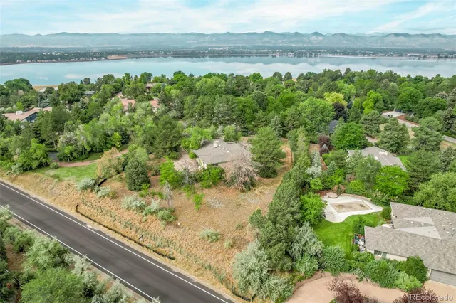 a view of a garden from a balcony