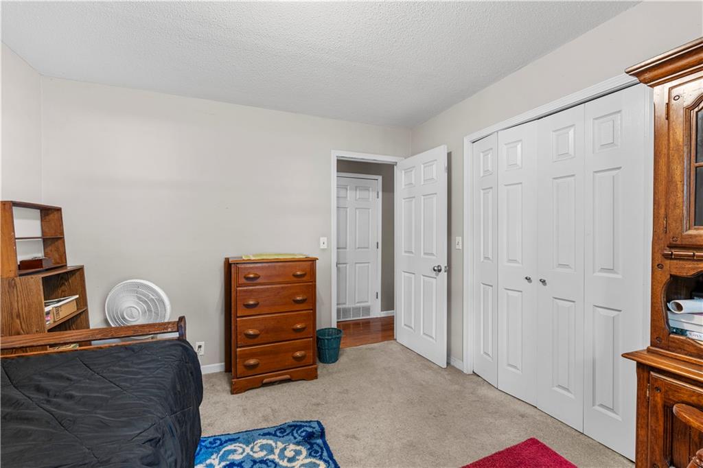 18822 South 1491st Road Nevada, MO 64772 - Photo 17 of 28 Gallery Image 17