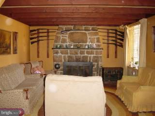 1969 Ridge Road Pottstown, PA 19465 - Photo 2 of 6 Gallery Image 2