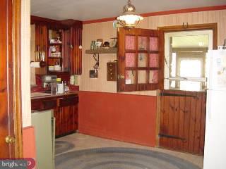 1969 Ridge Road Pottstown, PA 19465 - Photo 4 of 6 Gallery Image 4