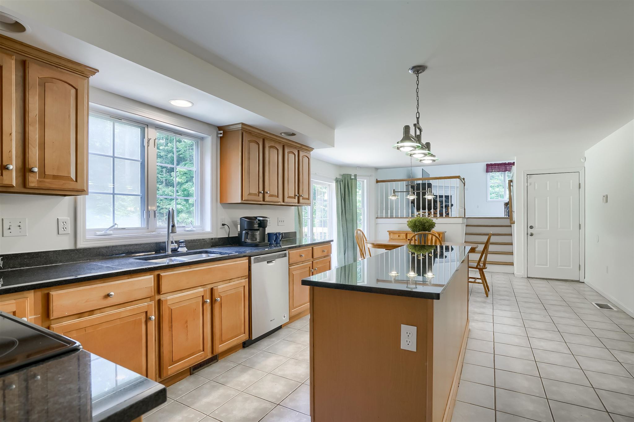102 McIntosh Road Danville, NH 03819 - Photo 10 of 34 Gallery Image 10