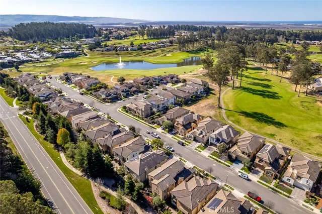 $1,190,000 | 957 Jacqueline Place, Nipomo, CA 93444