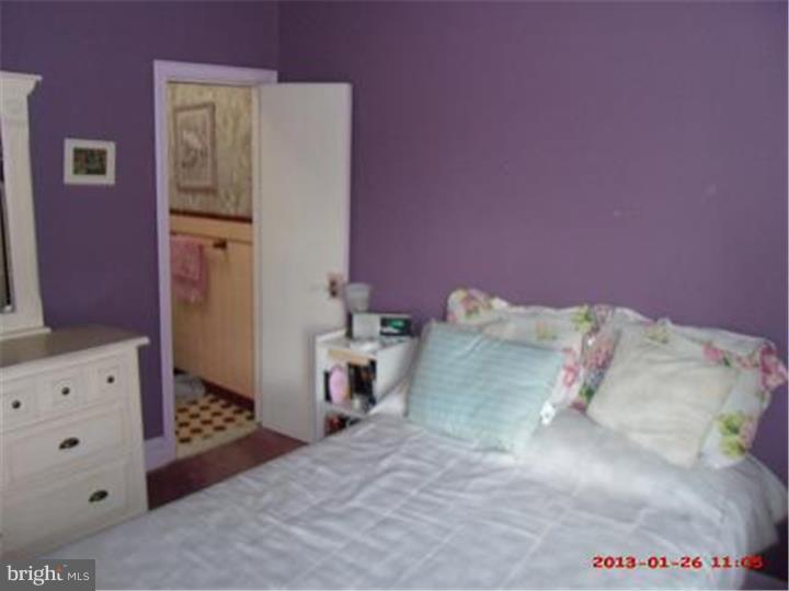 6255 Old York Road Philadelphia, PA 19141 - Photo 11 of 15 Bedroom - Main