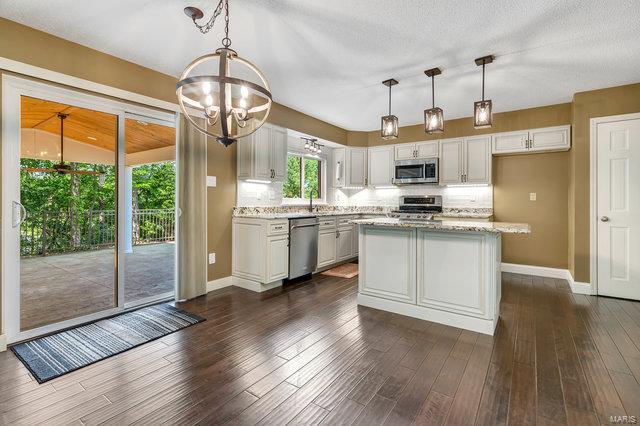 911 Hemingway Lane Weldon Spring, MO 63304 - Photo 20 of 58