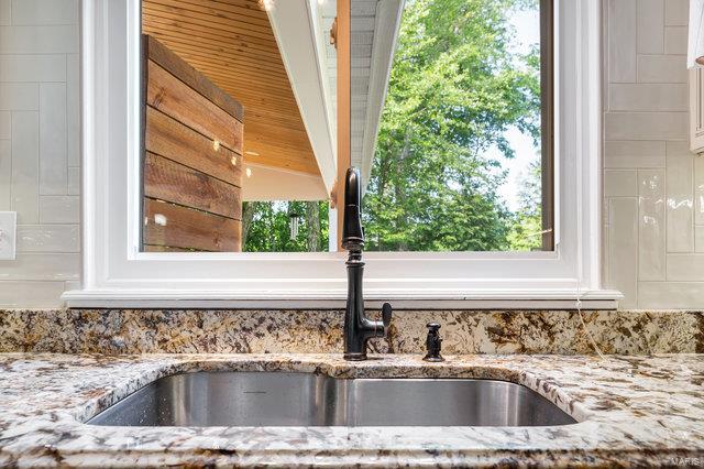 911 Hemingway Lane Weldon Spring, MO 63304 - Photo 22 of 58