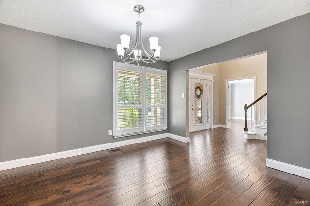 911 Hemingway Lane Weldon Spring, MO 63304 - Photo 9 of 58