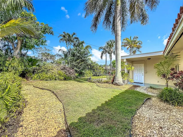 $700,000 | 4911 Northeast 24th Avenue, Lighthouse Point, FL 33064