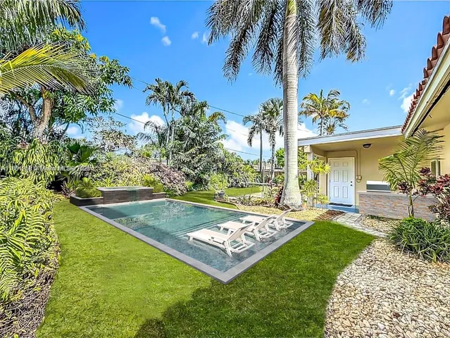 $700,000 | 4911 Northeast 24th Avenue, Lighthouse Point, FL 33064