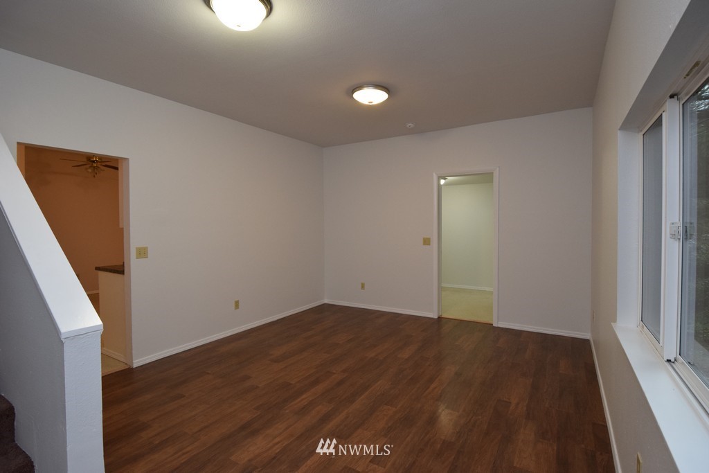 1546 Bulman Road Southeast Port Orchard, WA 98366 - Photo 12 of 29 Gallery Image 12