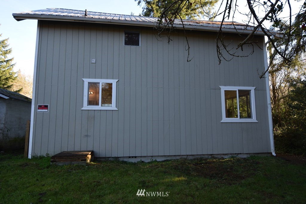 1546 Bulman Road Southeast Port Orchard, WA 98366 - Photo 4 of 29 Gallery Image 4