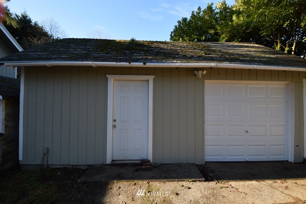 1546 Bulman Road Southeast Port Orchard, WA 98366 - Photo 9 of 29 Gallery Image 9