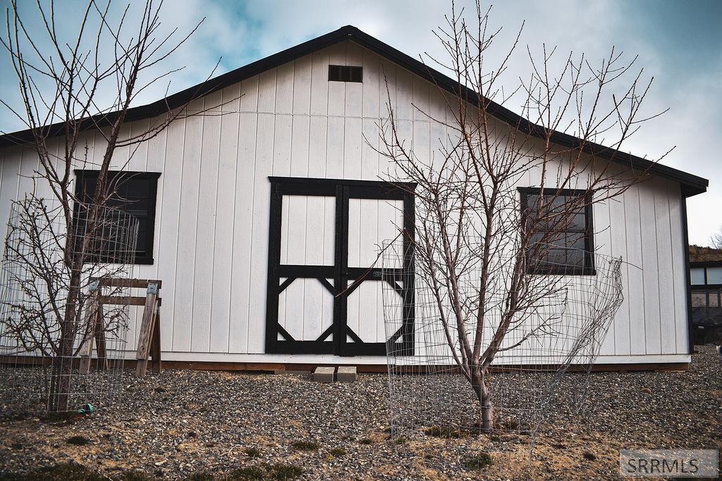 56 Country Living Lane Salmon, ID 83467 - Photo 32 of 44 Outbuilding