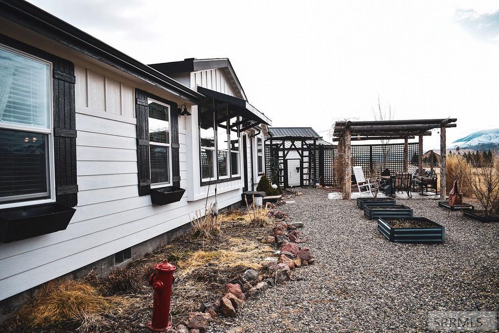 56 Country Living Lane Salmon, ID 83467 - Photo 8 of 44