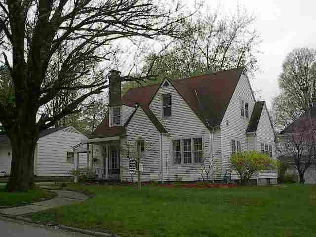 1227 Audubon Road Vincennes, IN 47591 - Photo 1 of 8 Gallery Image 1