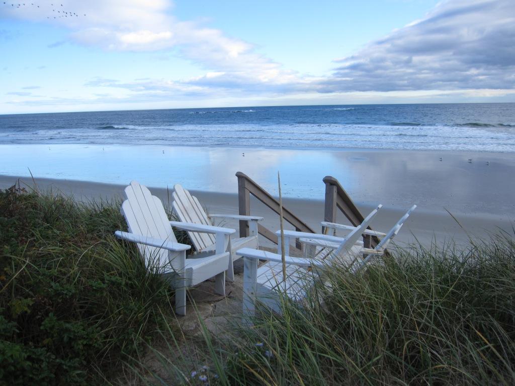 93-94 Mile Stretch Road Biddeford, ME 04005 - Photo 7 of 27 Steps to Beach