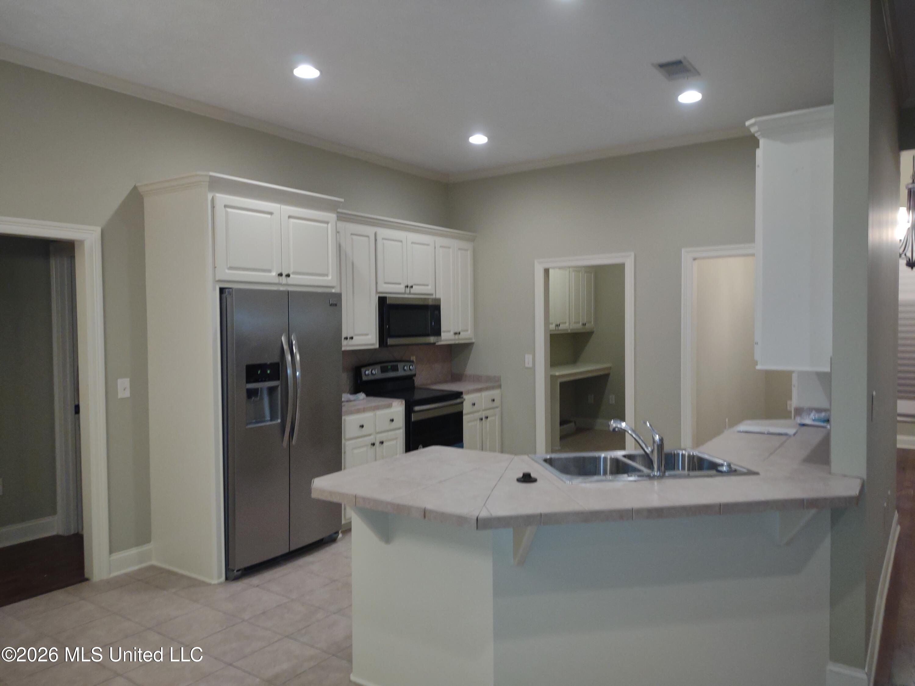 446 Ash Tree Lane Madison, MS 39110 - Photo 3 of 9 9