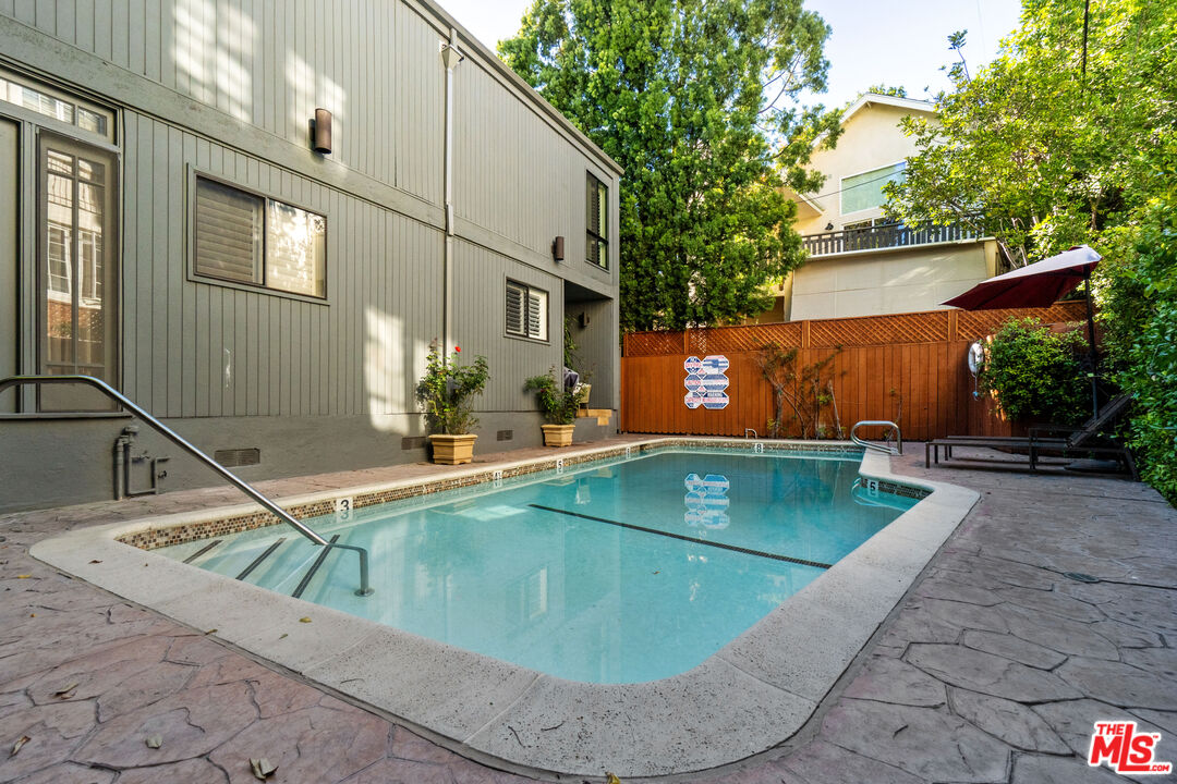 880 Hilldale Avenue, Unit 3 West Hollywood, CA 90069 - Photo 39 of 43 a view of a house with pool