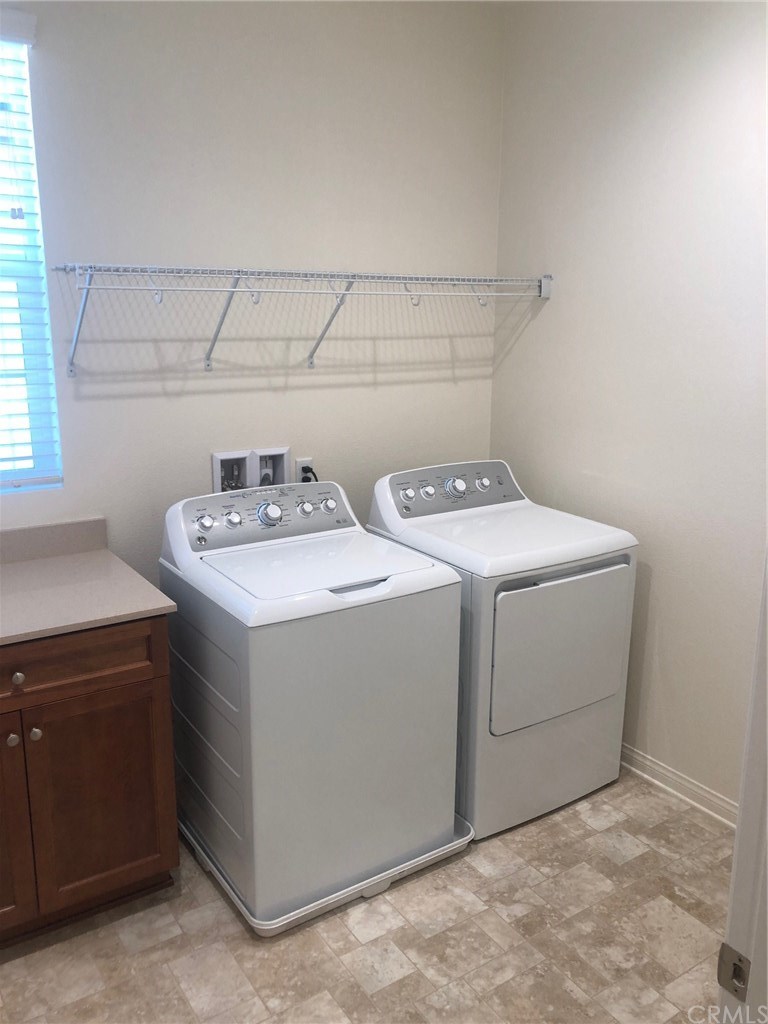 699 Mandarin Rialto, CA 92376 - Photo 12 of 13