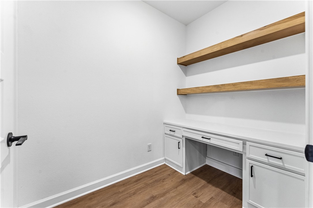 1807 Goldthorp Street Pea Ridge, AR 72751 - Photo 18 of 27 Study Nook