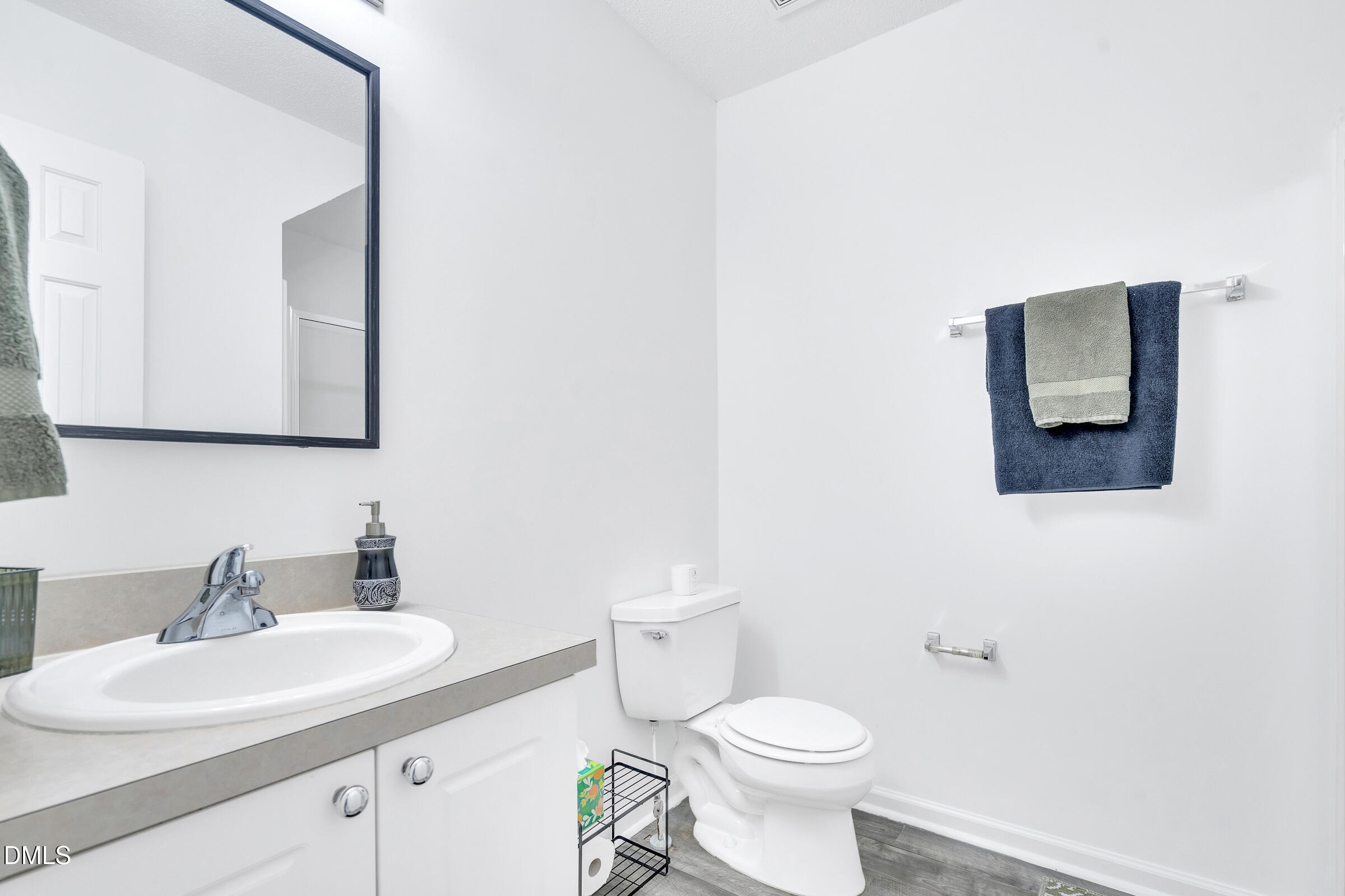 2001 Metacomet Way Raleigh, NC 27604 - Photo 13 of 24 DSC01344