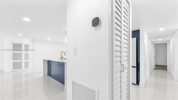 close view of an empty room