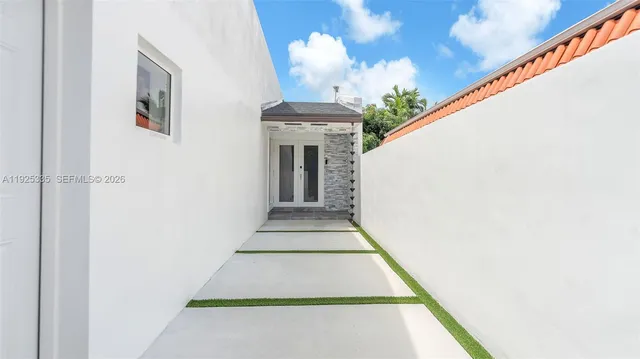 $4,600 | 11421 Southwest 84th Street, Unit 1, Miami, FL 33173