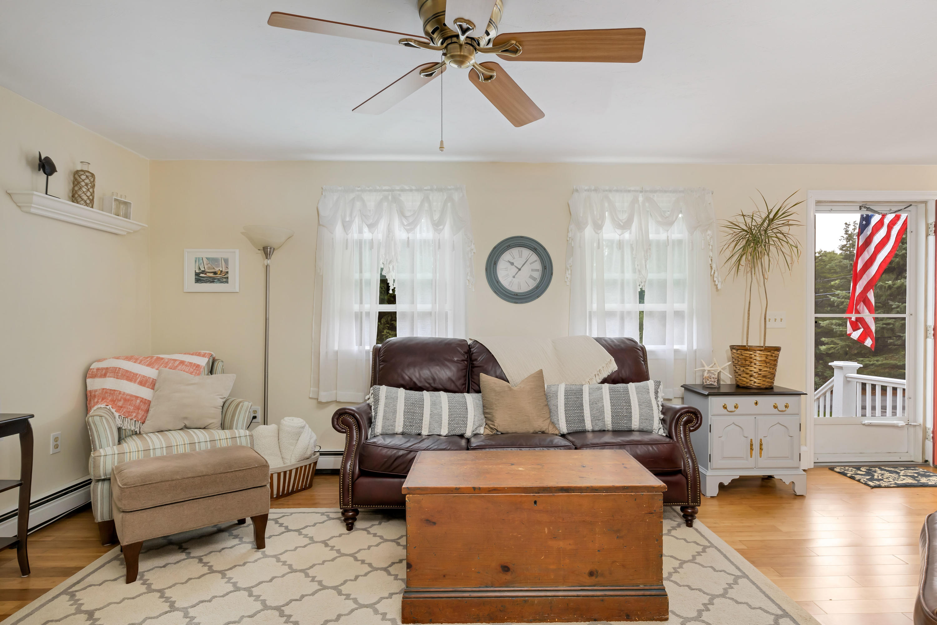 255 Spruce Road Harwich, MA 02645 - Photo 5 of 28 255SprLR-8