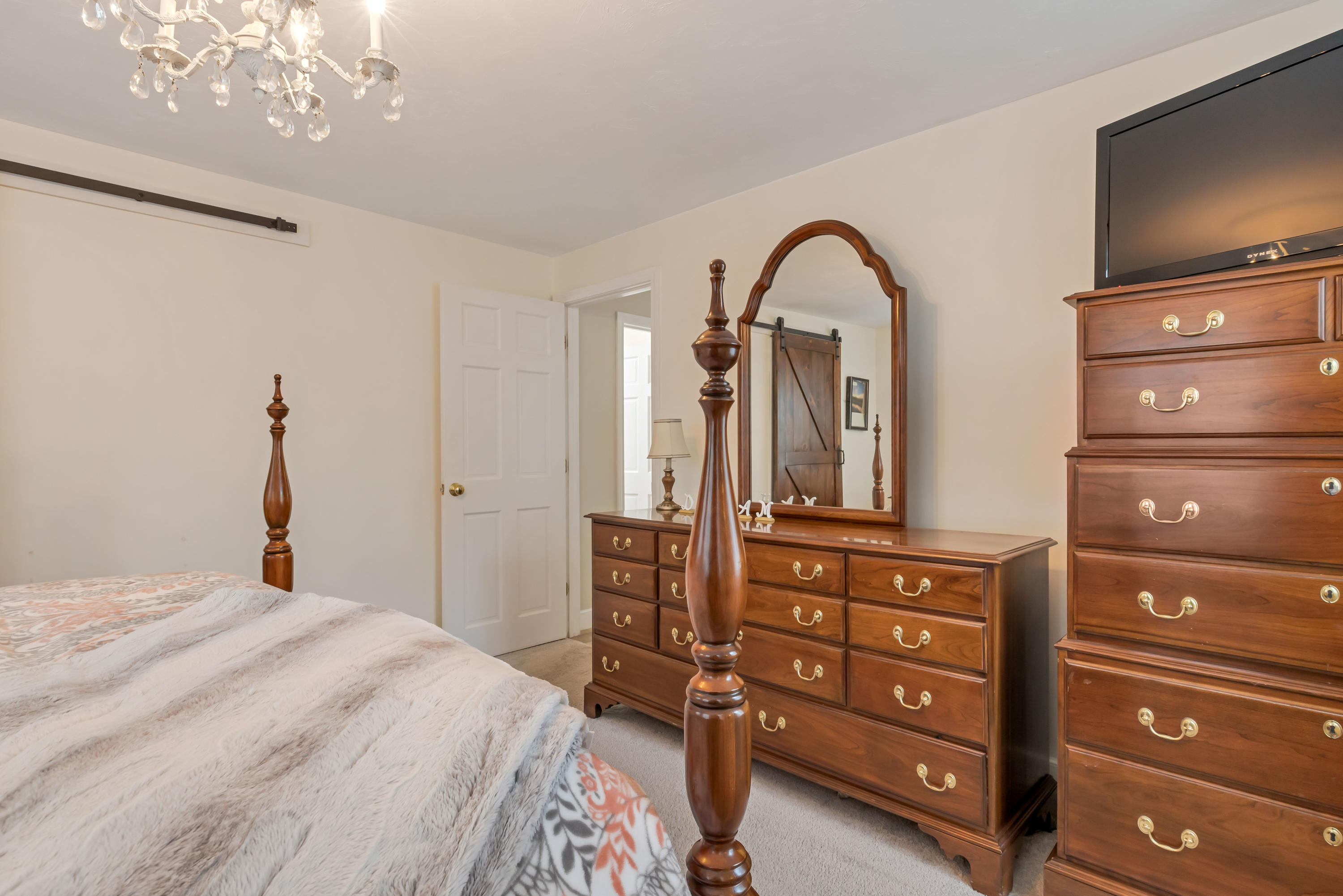 255 Spruce Road Harwich, MA 02645 - Photo 10 of 28 255SprLR-15