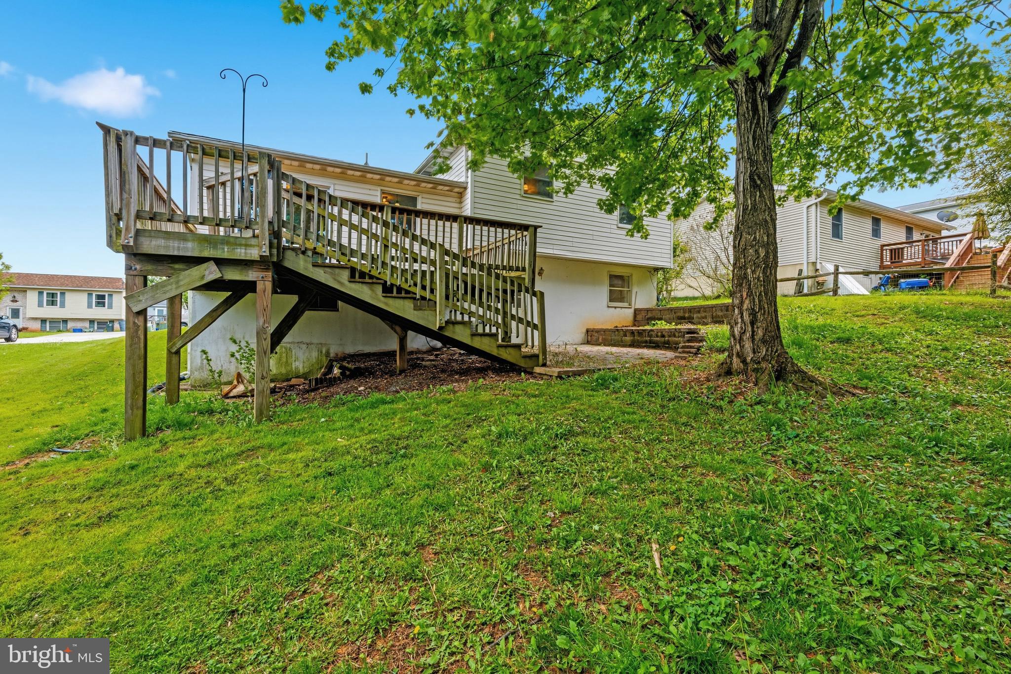 10 West Road Mount Airy, MD 21771 - Photo 3 of 30