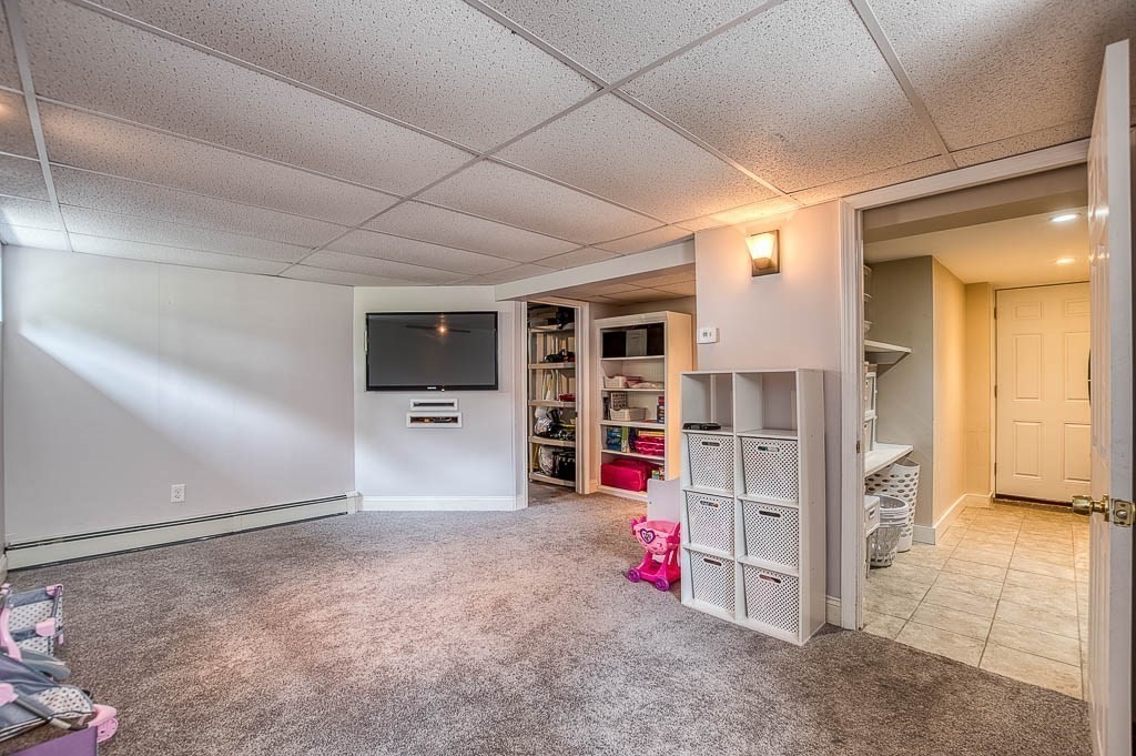 27 Pinefield Road Boston, MA 02136 - Photo 22 of 36 Gallery Image 22