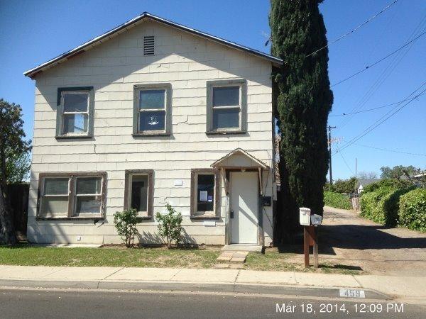 459 South Sunset Avenue Reedley, CA 93654 - Photo 1 of 7