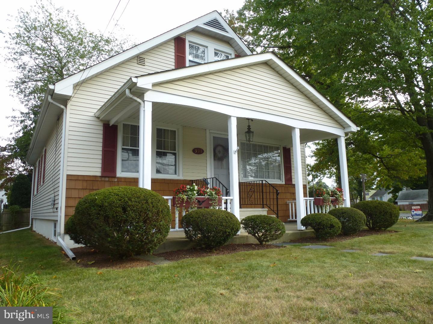 391 Edinburg Road Hamilton, NJ 08619 - Photo 25 of 25 Porch