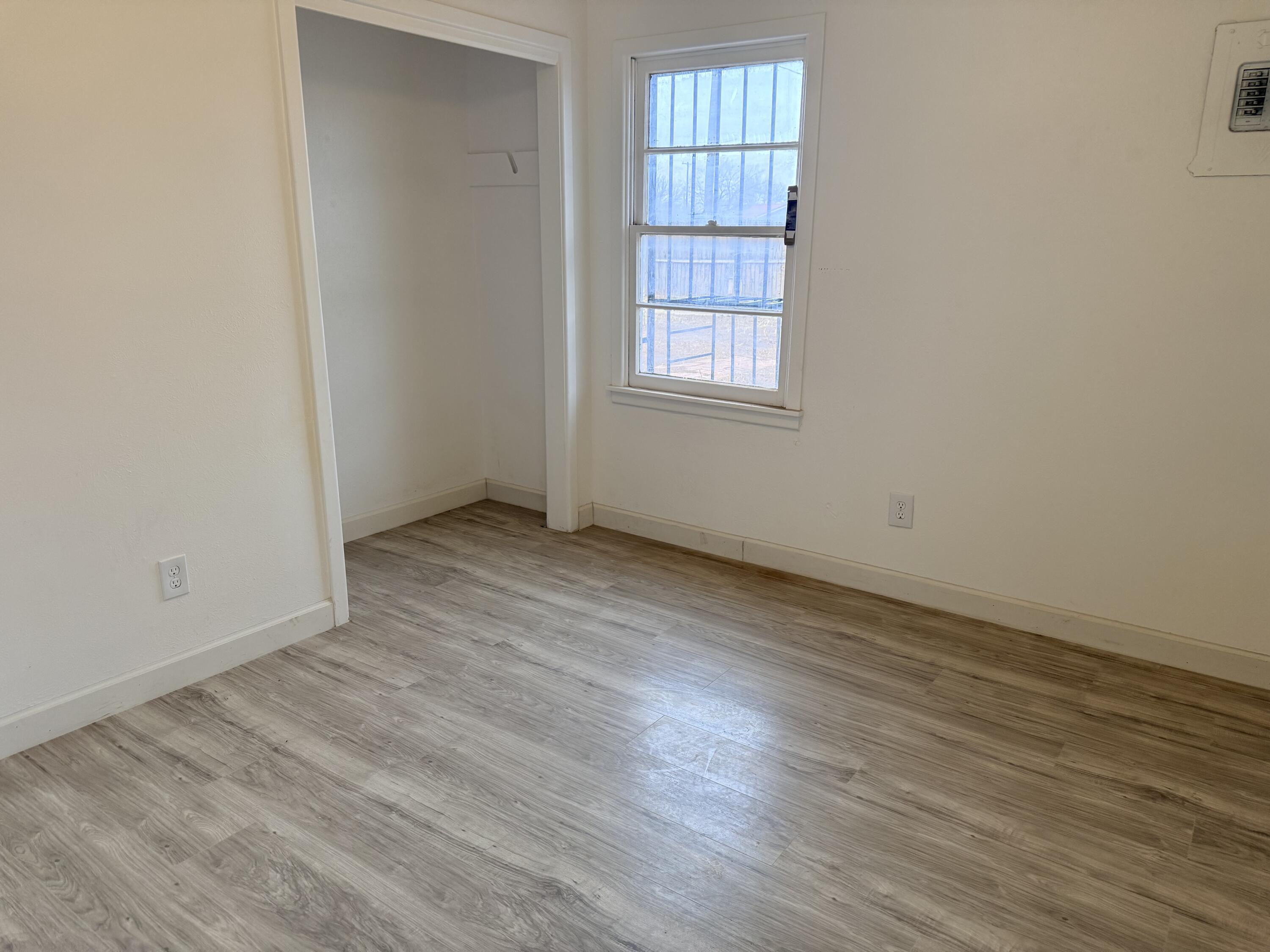 1801 East 2nd Street Lubbock, TX 79403 - Photo 22 of 25 IMG_8734