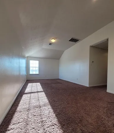 $1,925 | 3410 Hunter's Canyon, Baytown, TX 77521