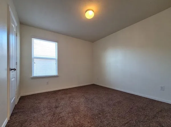 $1,925 | 3410 Hunter's Canyon, Baytown, TX 77521