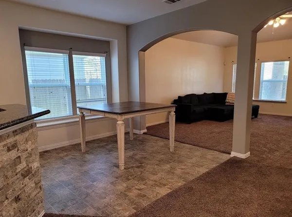 $1,925 | 3410 Hunter's Canyon, Baytown, TX 77521