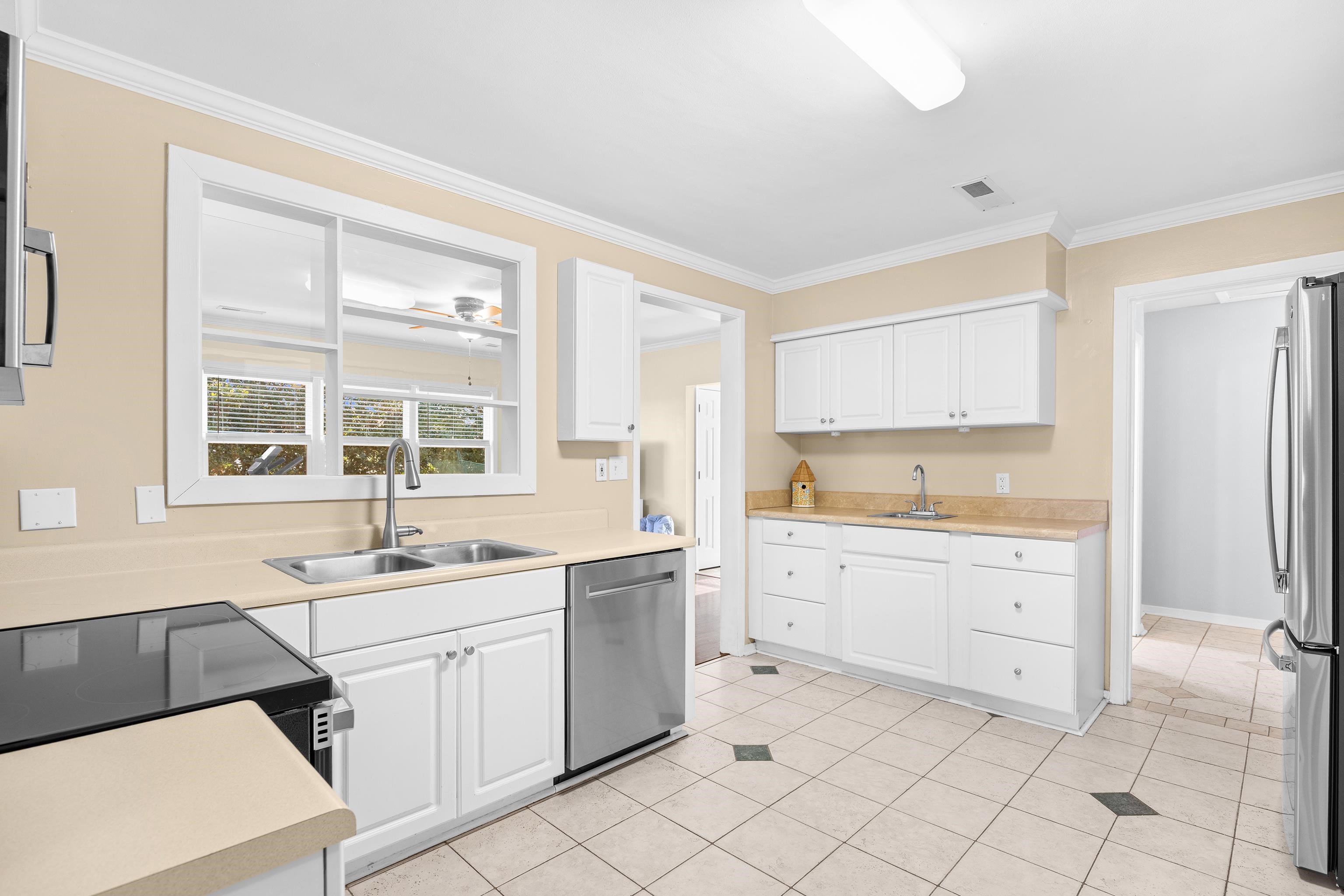 3676 Spruce Drive Myrtle Beach, SC 29577 - Photo 8 of 39