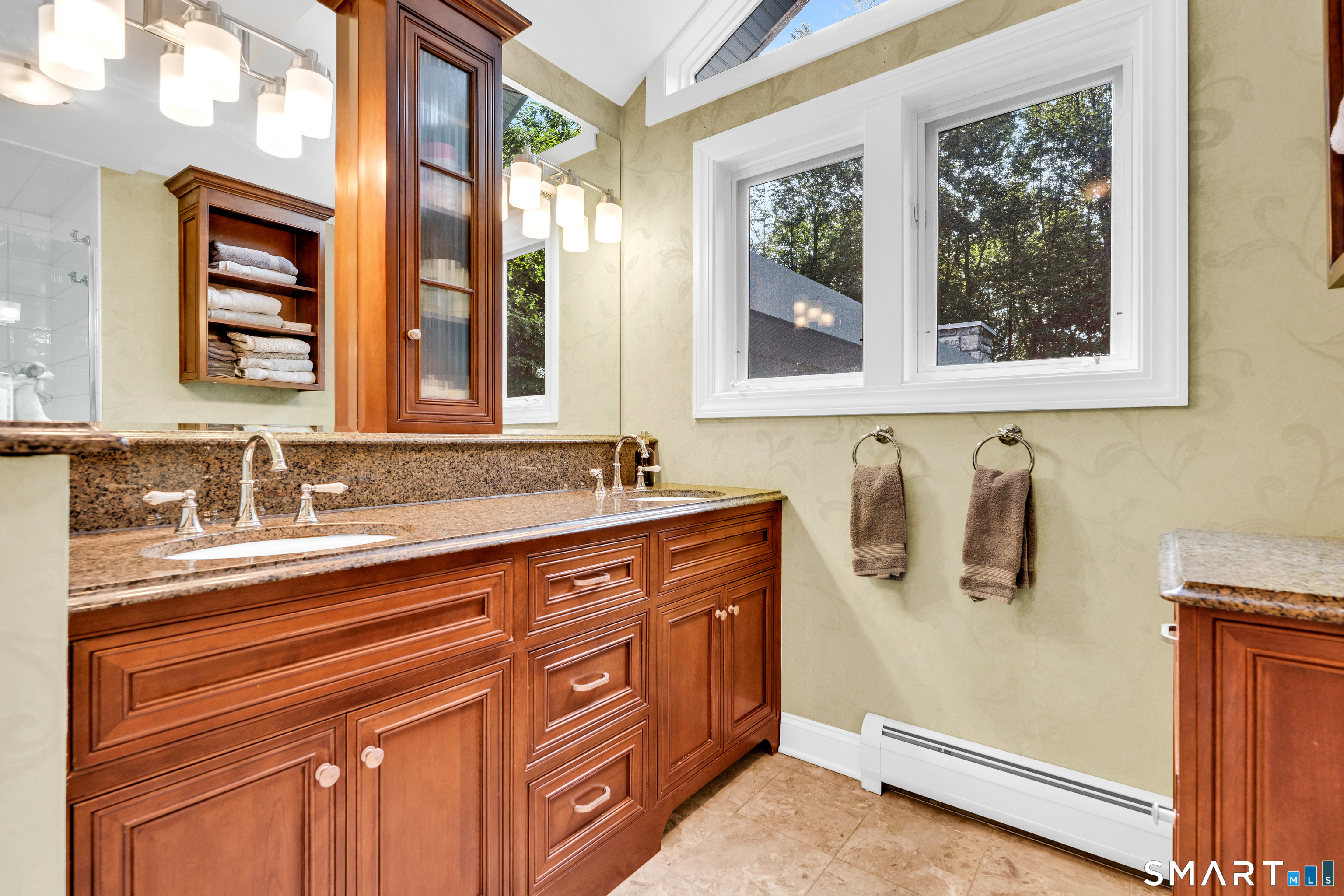 56 Corbin Ridge Bristol, CT 06010 - Photo 25 of 40