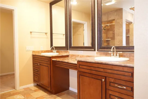 $975 | 14105 Camino Del Oro, Riverside, CA 92508