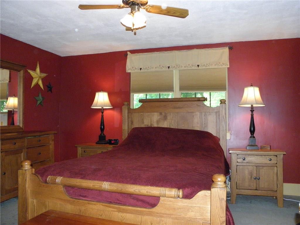5707 Meridian Road Gibsonia, PA 15044 - Photo 12 of 19 Gallery Image 12