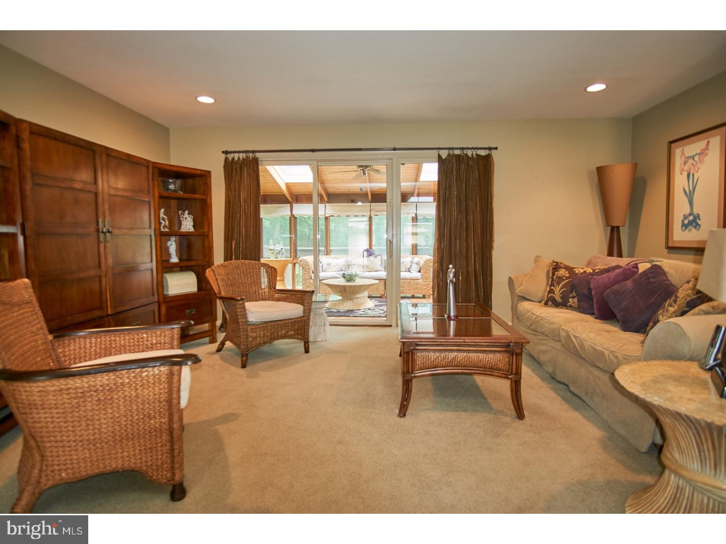 12 Ringfield Road Chadds Ford, PA 19317 - Photo 6 of 25 Living Room